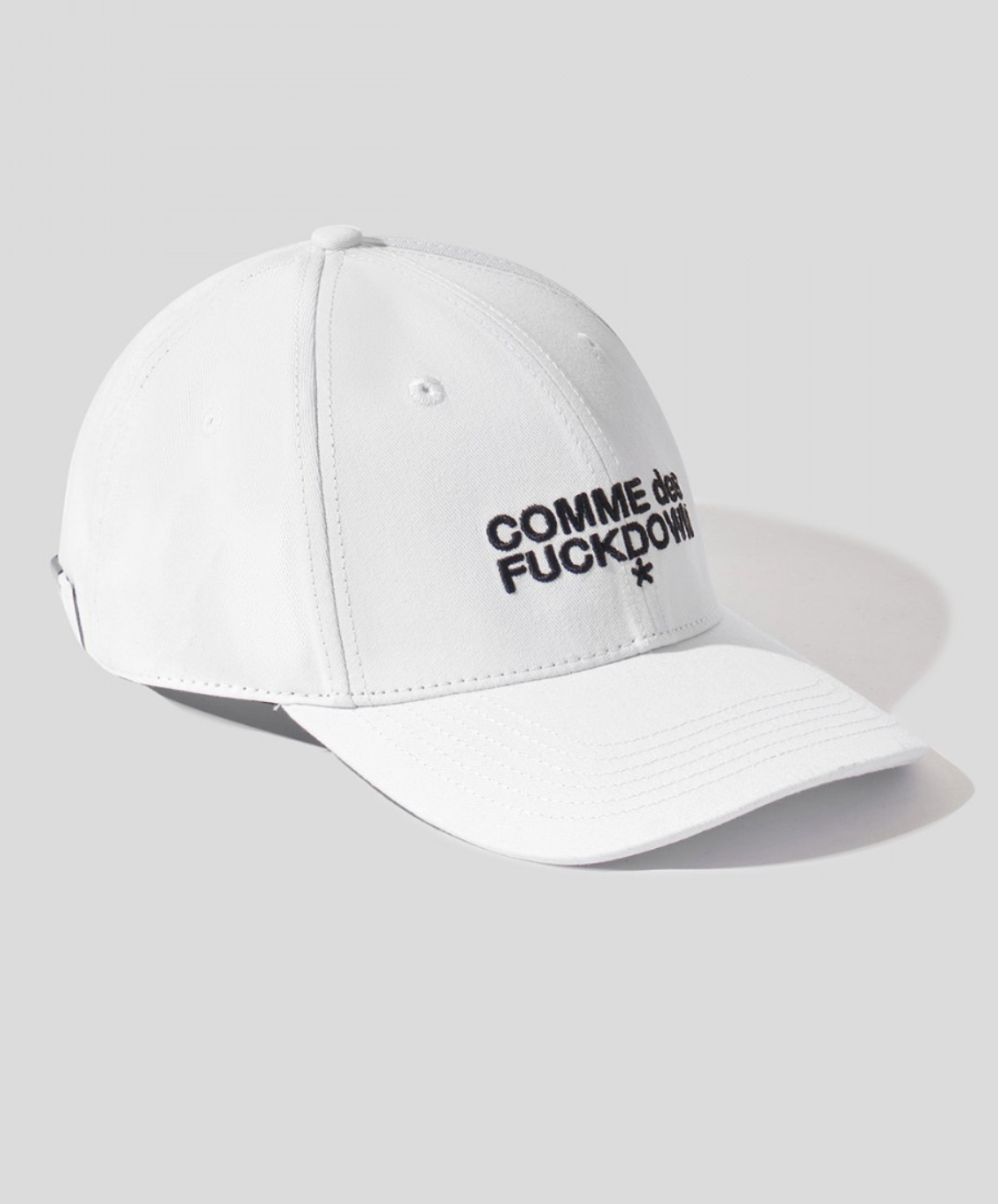 Cappello COMME DES FUCK DOWN con visiera CFACX00008