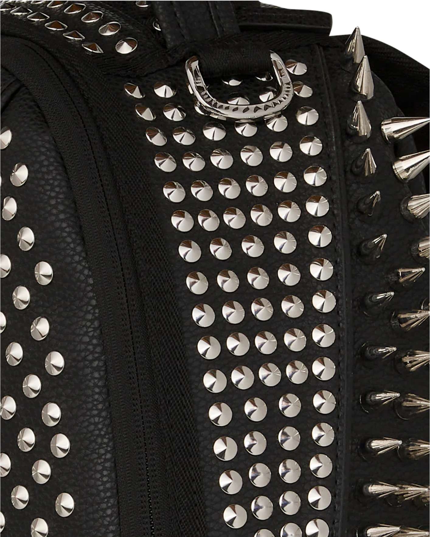 Zaino HEAVY METAL con BORCHIE 910B6214NSZ