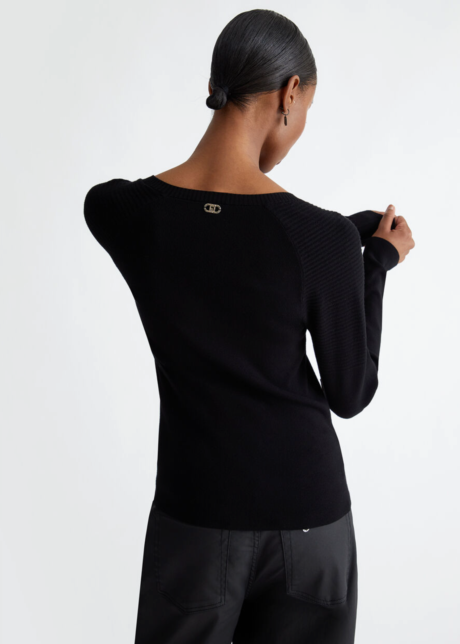 Maglia LIUJO con bottoni