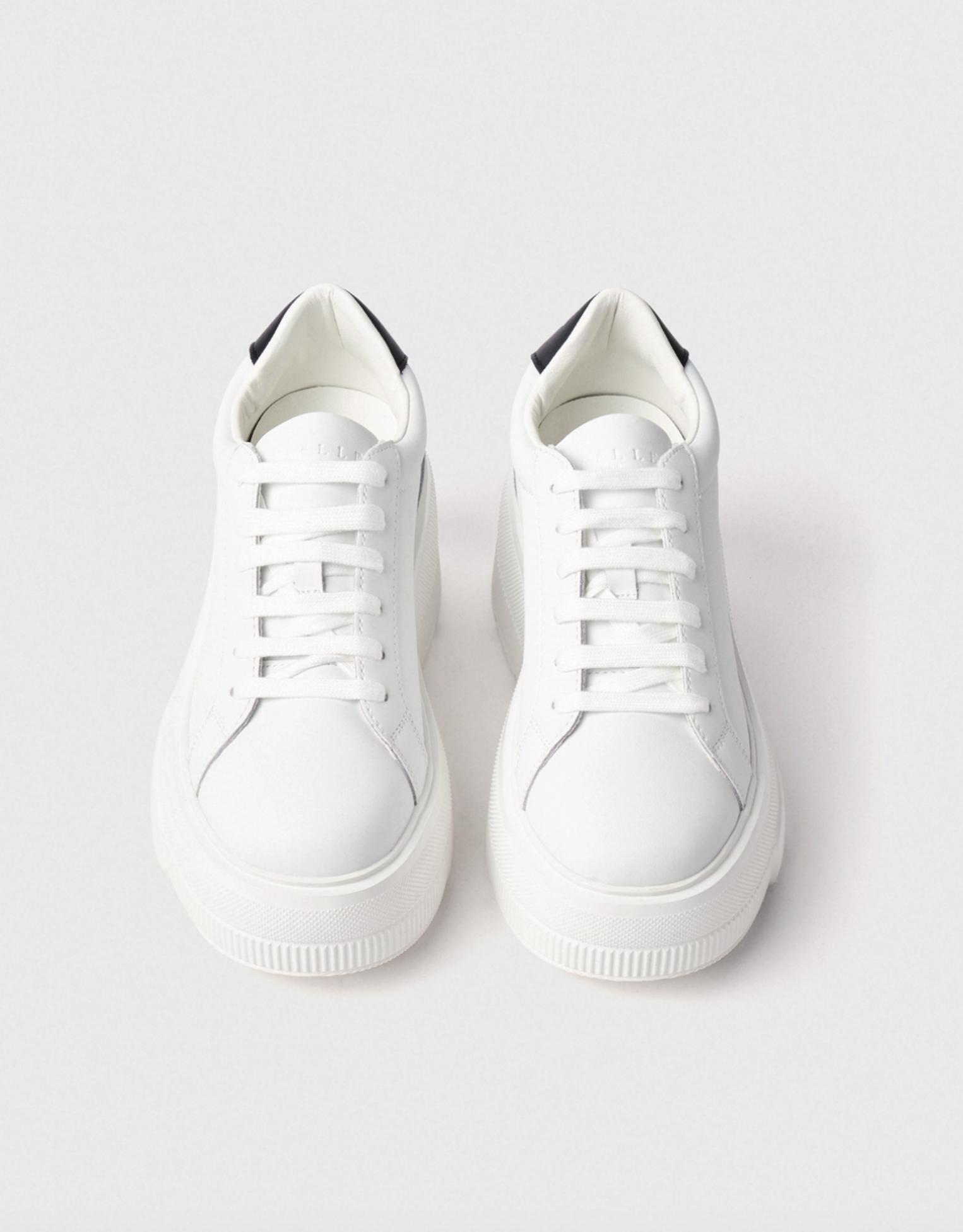 Sneakers GAELLE PARIS plateau con logo sulla suola