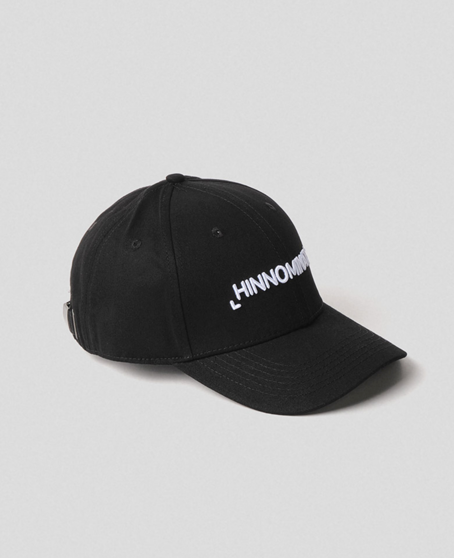Cappello HINNOMINATE con visiera