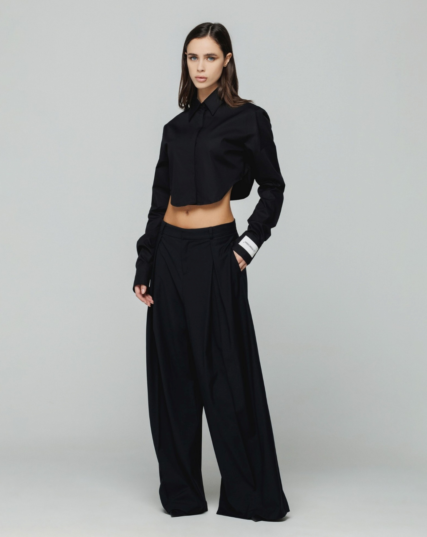 Pantalone over con pences HINNOMINATE