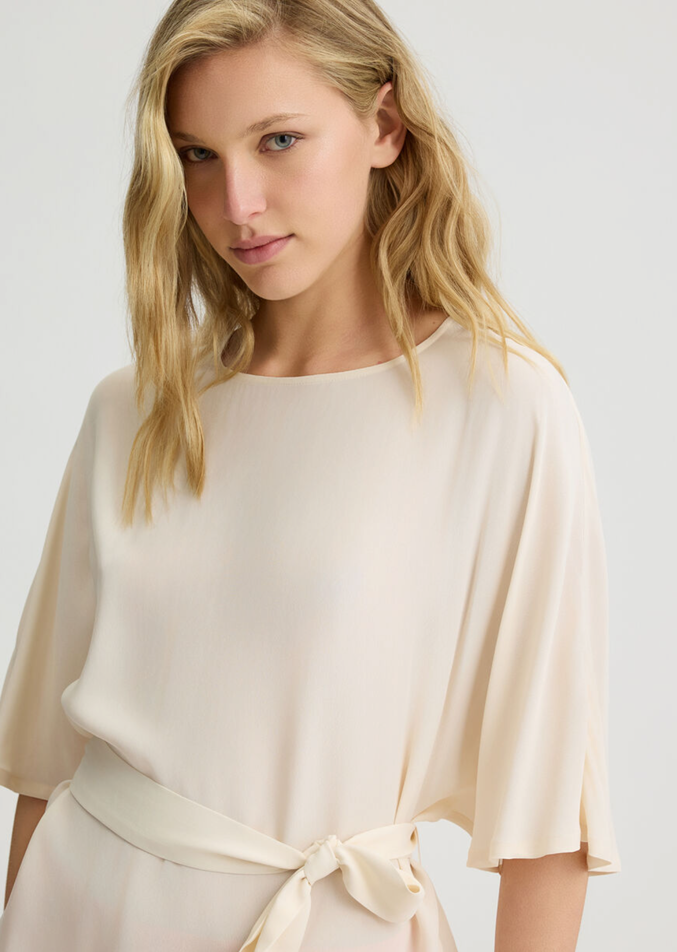 Blusa LIUJO in crêpe de chine