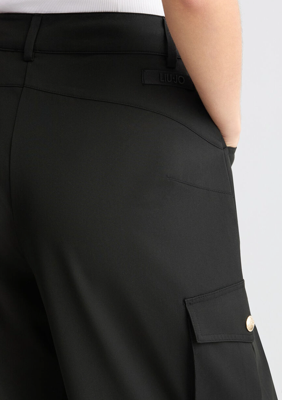 Pantaloni cargo LIUJO
