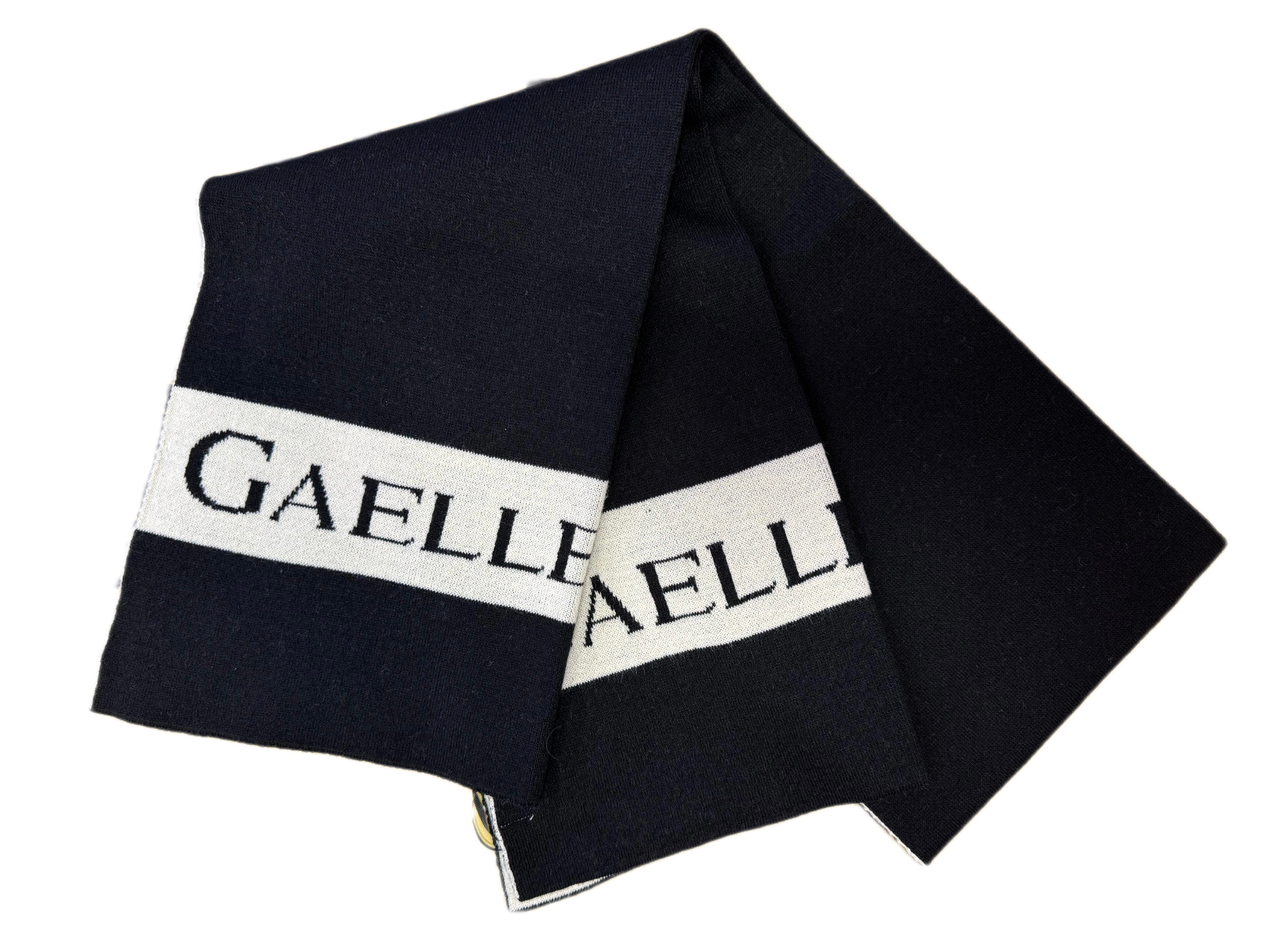 Sciarpa GAELLE PARIS In Maglia Con Logo Jacquard