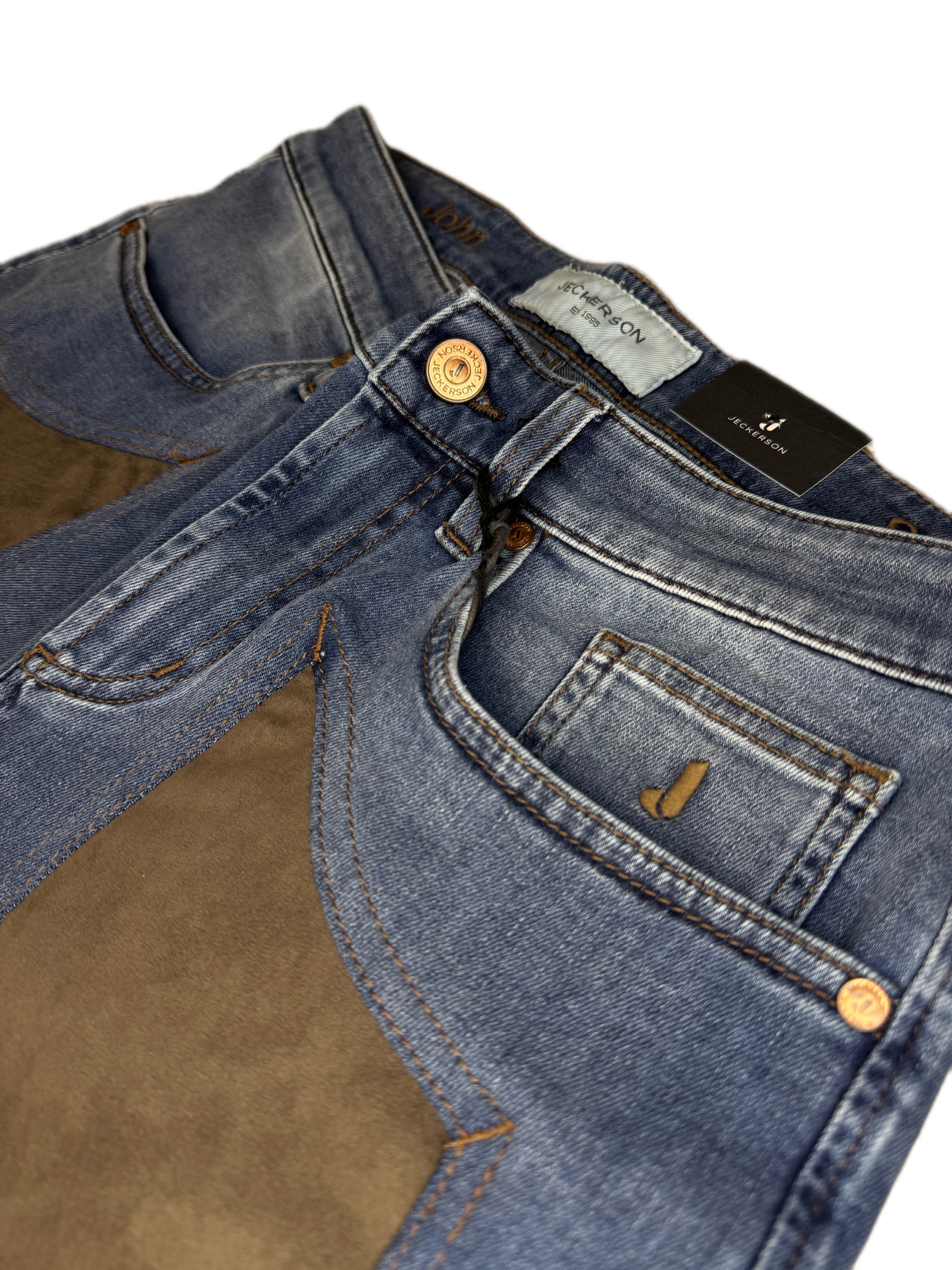 Jeans JECKERSON Blu Medio con toppa Alcanatara