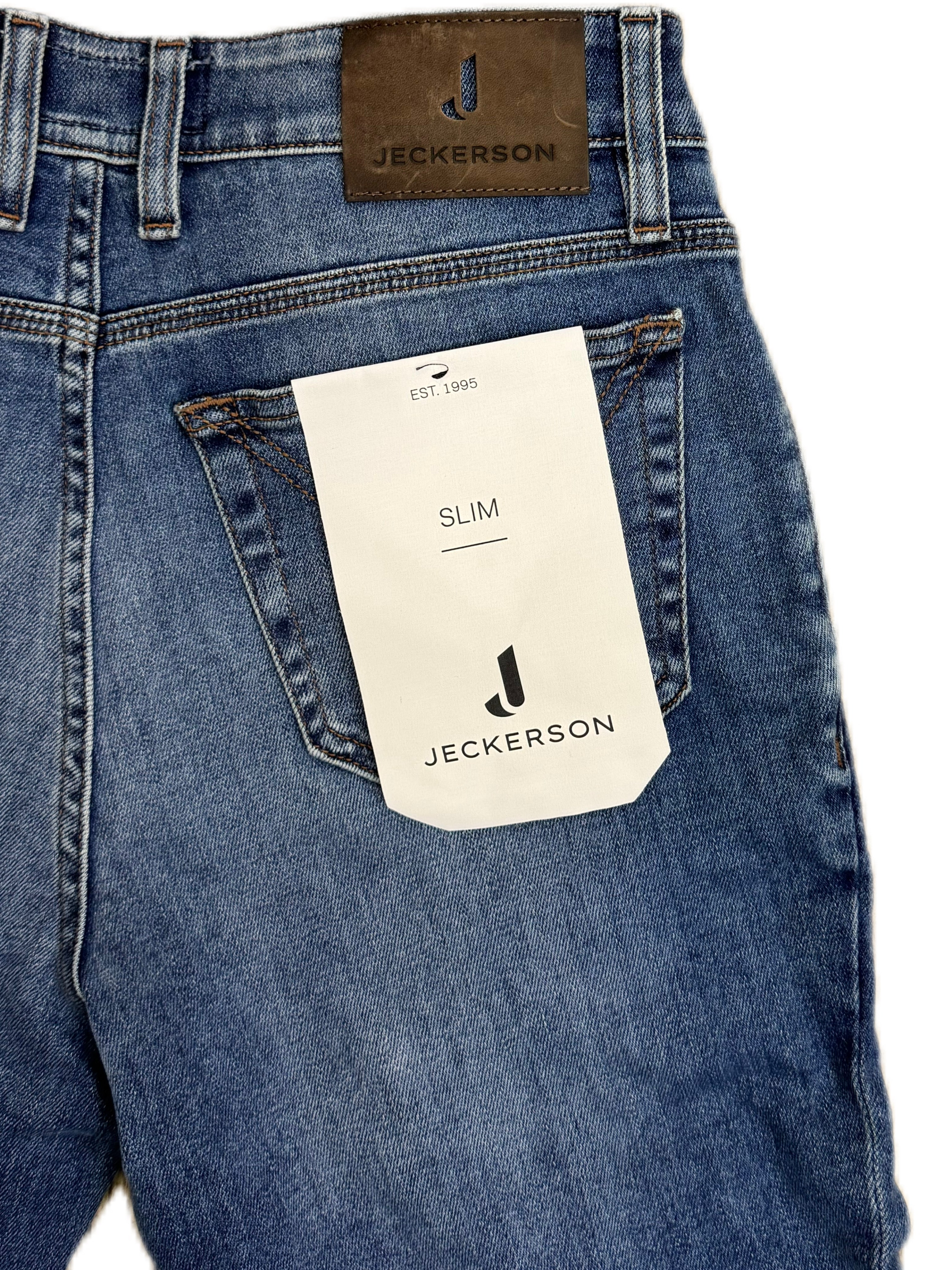 Jeans JECKERSON lavaggio medio con tasca chinos