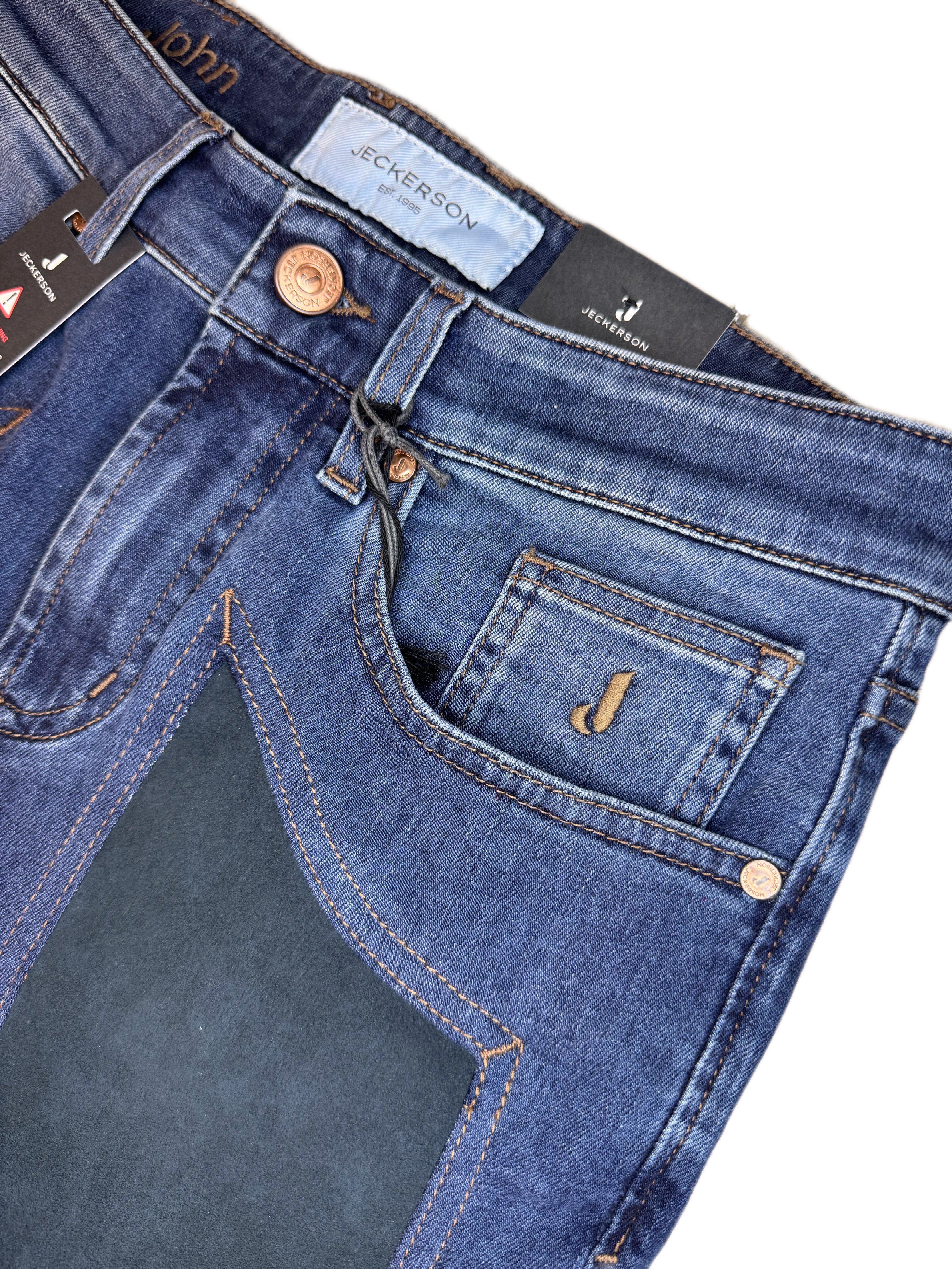 Jeans JECKERSON Blu Medio con toppa Alcanatara