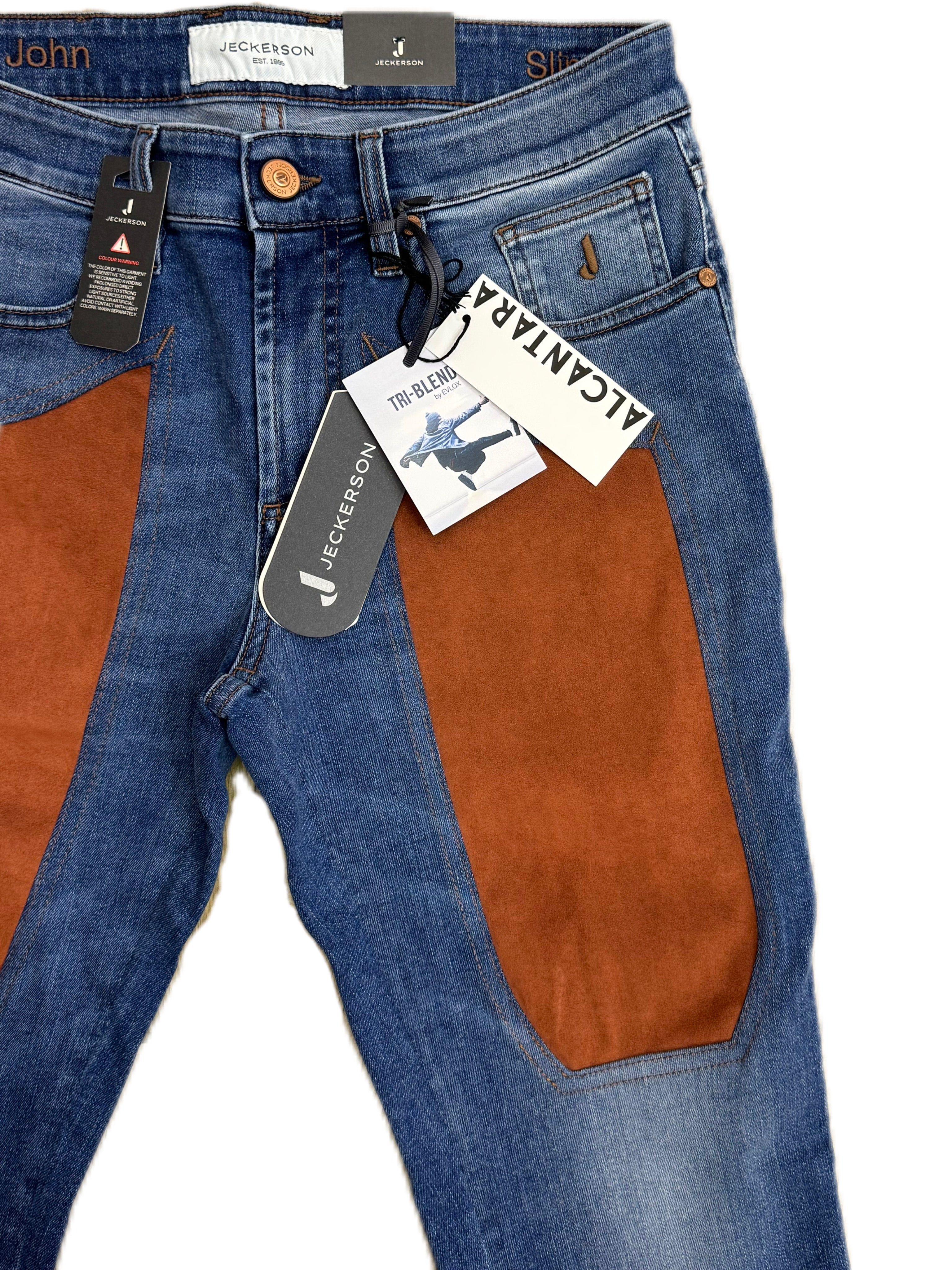 Jeans JECKERSON lavaggio medio con toppa alcantara