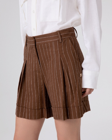 Short HINNOMINATE Con Risvolto E Pences In Lino Gessato