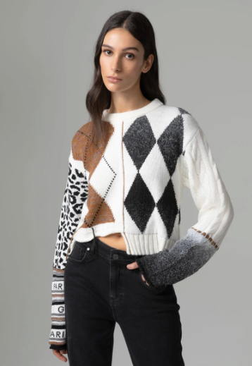 Pullover GAELLE PARIS paricollo con fondo irregolare e manica logata