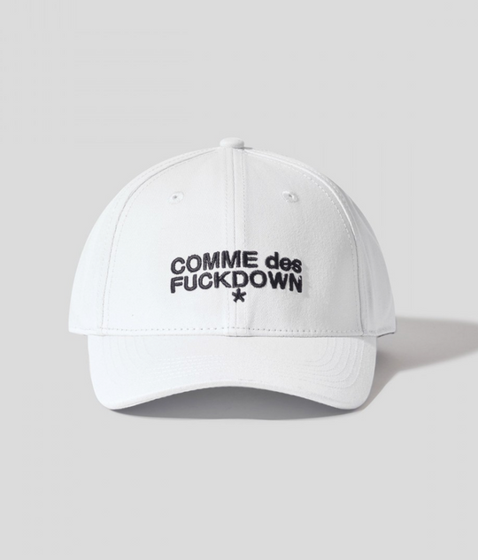 Cappello COMME DES FUCK DOWN con visiera CFACX00008