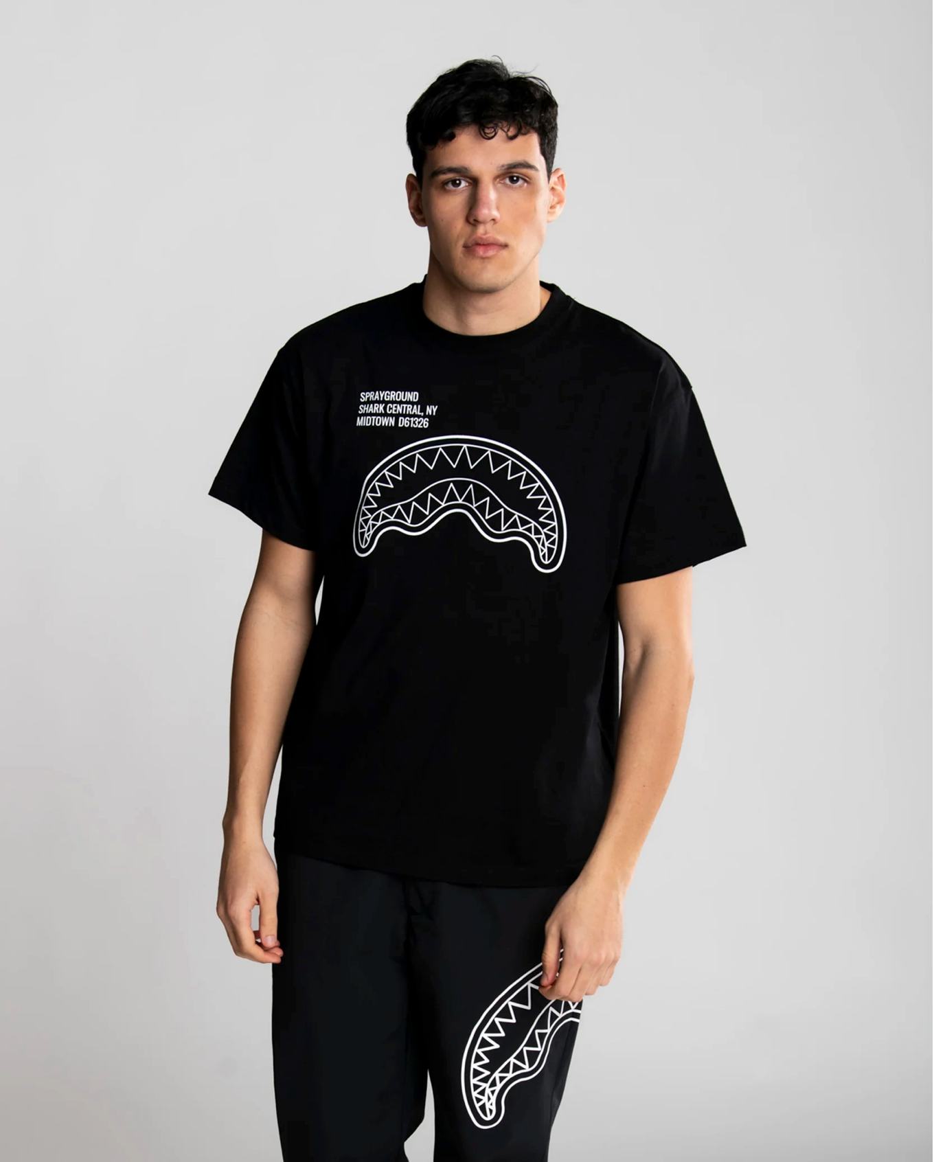 T-shirt SPRAYGROUND shark central regular