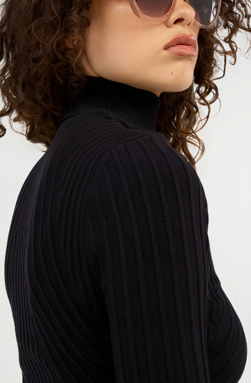 Maglione JUST CAVALLI Nero a Collo Alto con Cut-Out