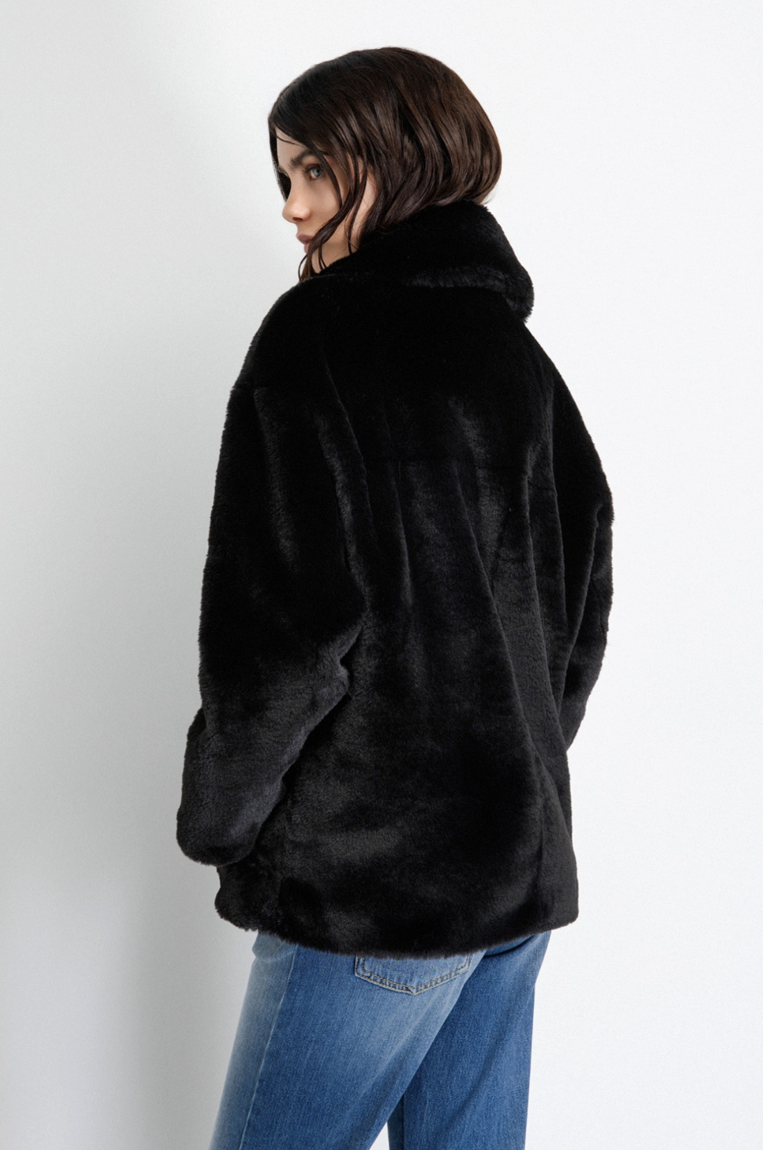 Pelliccia GAELLE PARIS Manica Lunga