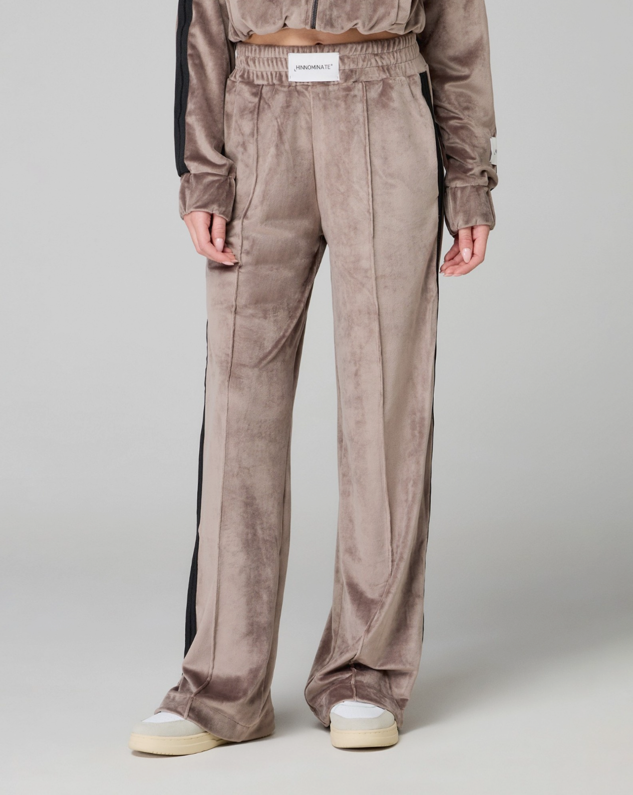 Pantalone HINNOMINATE Dritto In Ciniglia Con Banda In Lurex