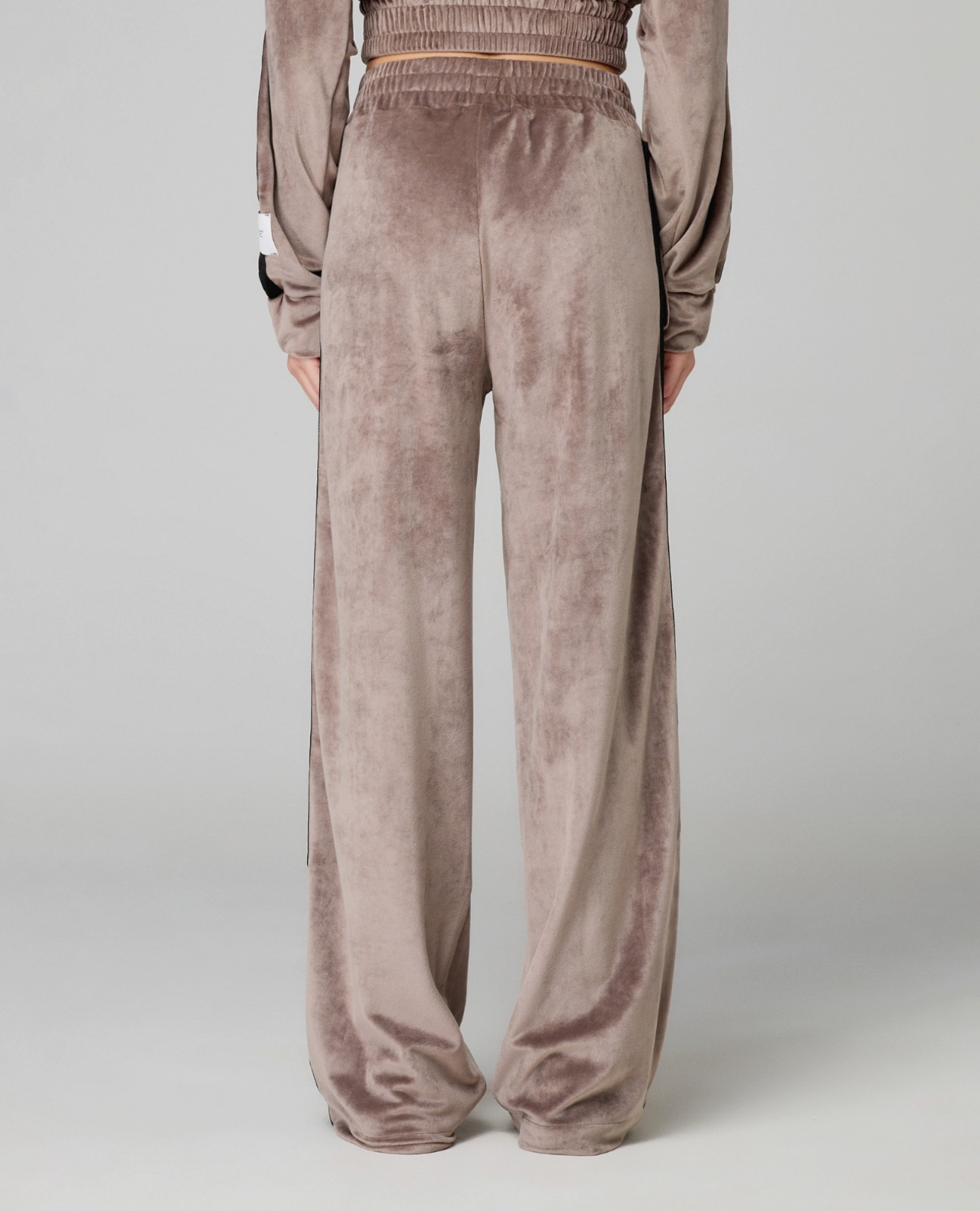 Pantalone HINNOMINATE Dritto In Ciniglia Con Banda In Lurex