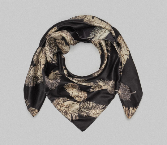 Foulard GAELLE PARIS GBADM4572